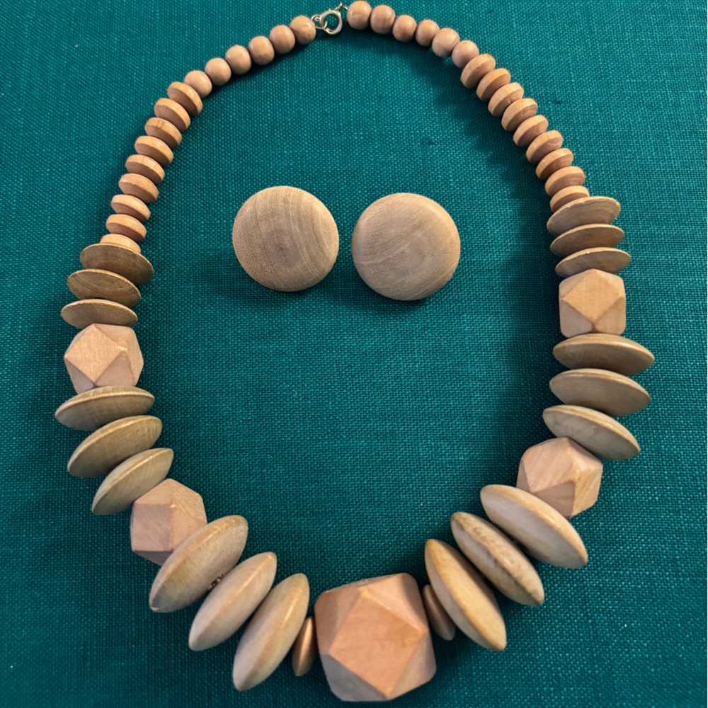 Wooden Beaded Necklace with Organic Design